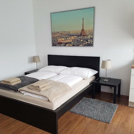Sunny Studio For Two! Appartement Salzburg Buitenkant foto