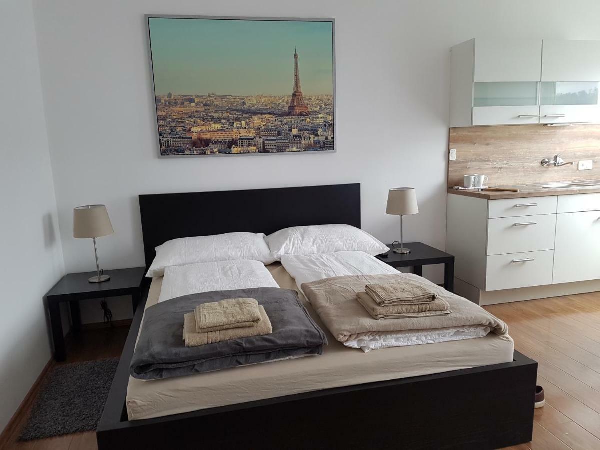 Sunny Studio For Two! Appartement Salzburg Buitenkant foto